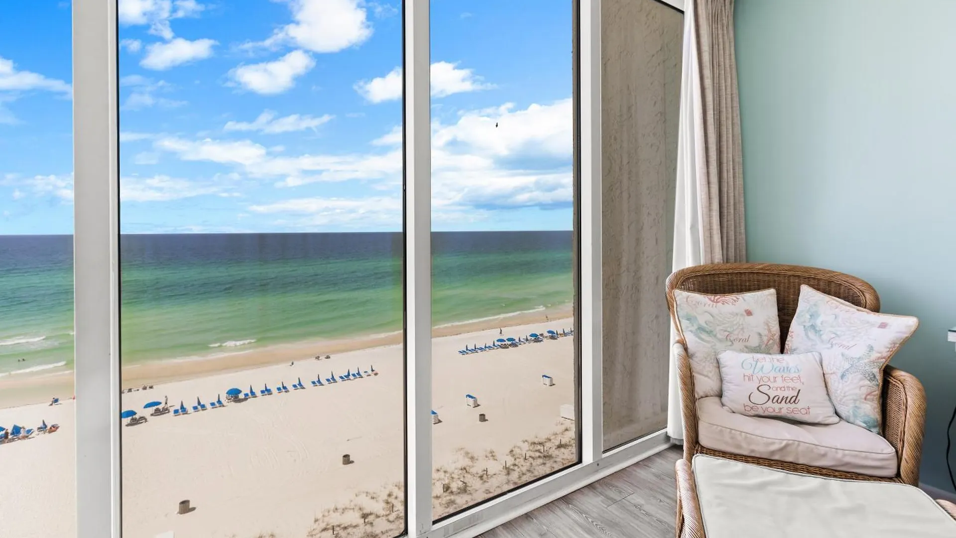 Semesterbostad The Perfect Escape! Long Beach Resort-8Th Floor-Gulf Front With Amazing Views Panama City Beach